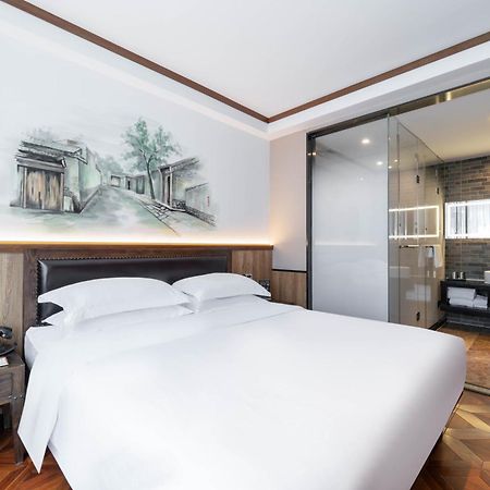 Nost Algia Hotel Near Beijing Panjiayuan Antique Market- Beijing Happy Valley, Cbd, China Zun And Sanlitun, Tian'Anmen Square, Free Ice Cream, Mineral Water, Coffee, Snacks And Laundry Service, Free Gymnastic, English Communication Well Exteriér fotografie