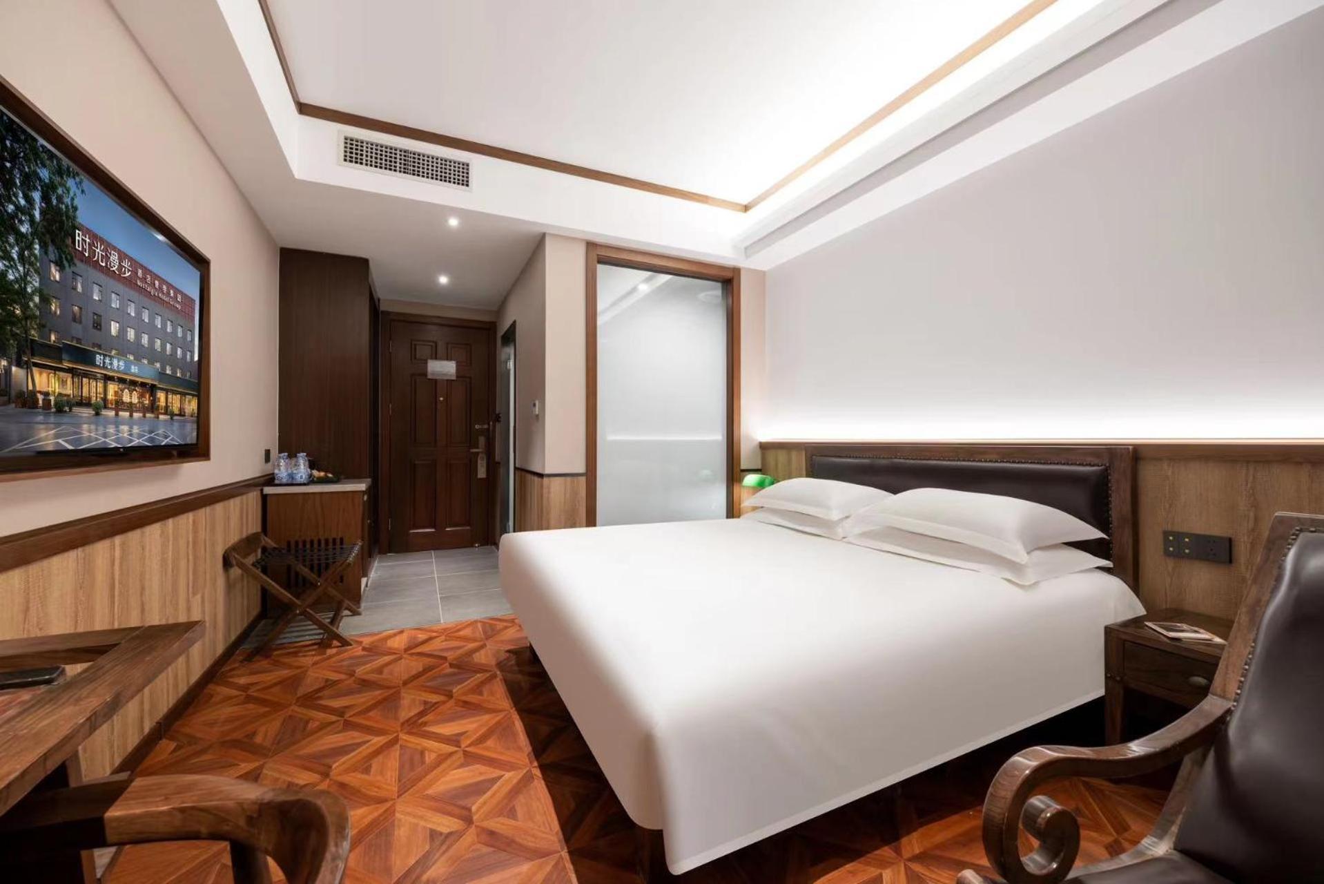 Nost Algia Hotel Near Beijing Panjiayuan Antique Market- Beijing Happy Valley, Cbd, China Zun And Sanlitun, Tian'Anmen Square, Free Ice Cream, Mineral Water, Coffee, Snacks And Laundry Service, Free Gymnastic, English Communication Well Exteriér fotografie