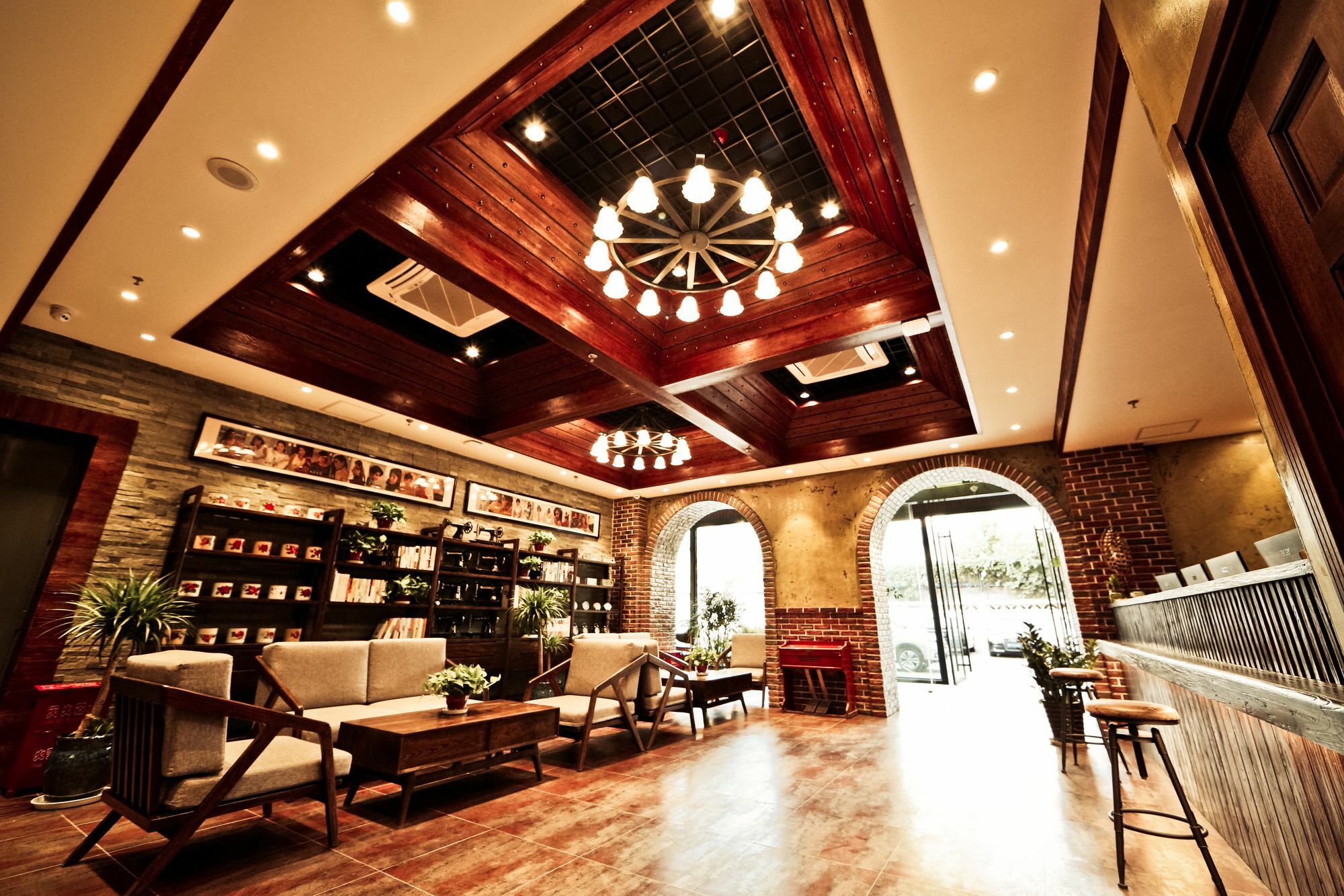 Nost Algia Hotel Near Beijing Panjiayuan Antique Market- Beijing Happy Valley, Cbd, China Zun And Sanlitun, Tian'Anmen Square, Free Ice Cream, Mineral Water, Coffee, Snacks And Laundry Service, Free Gymnastic, English Communication Well Exteriér fotografie