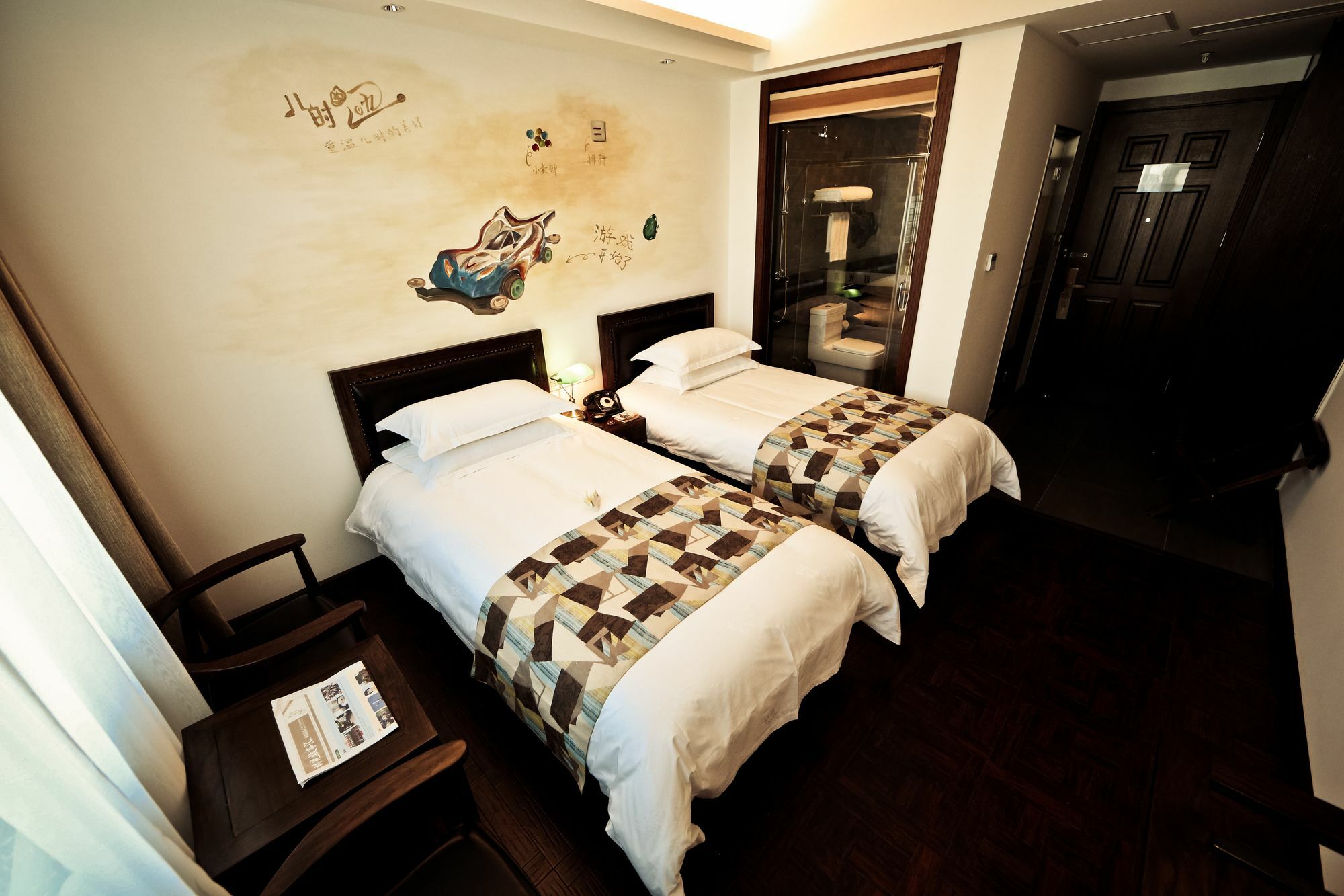 Nost Algia Hotel Near Beijing Panjiayuan Antique Market- Beijing Happy Valley, Cbd, China Zun And Sanlitun, Tian'Anmen Square, Free Ice Cream, Mineral Water, Coffee, Snacks And Laundry Service, Free Gymnastic, English Communication Well Exteriér fotografie